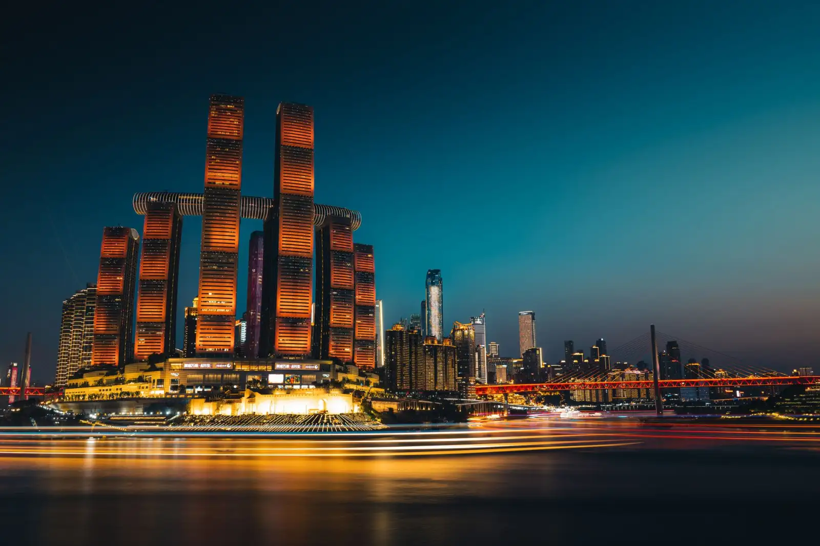 重庆夜景亮化工程中轮廓灯与点光源的选型搭配要点正文配图 1